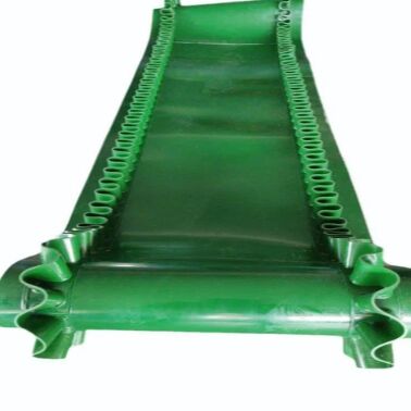 Green 2 Ply Inclined Conveyor Belt with 1200mm Bandwidth for High Angle Transport